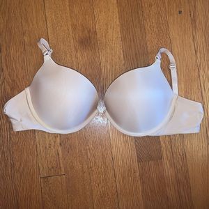 NWOT Nude Victoria’s Secret 34DD